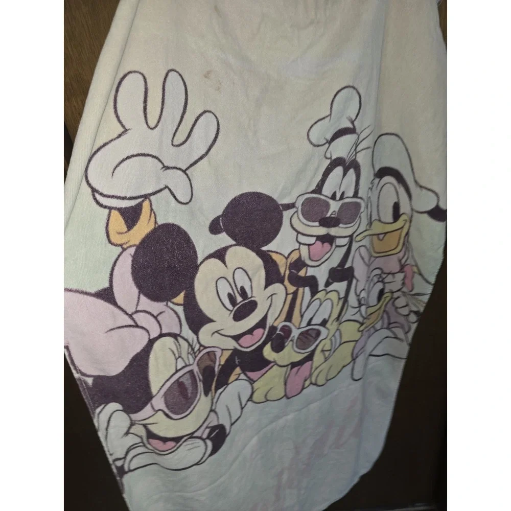 NWT Disney Store Mickey Mouse and Friends Beach Towel Pool